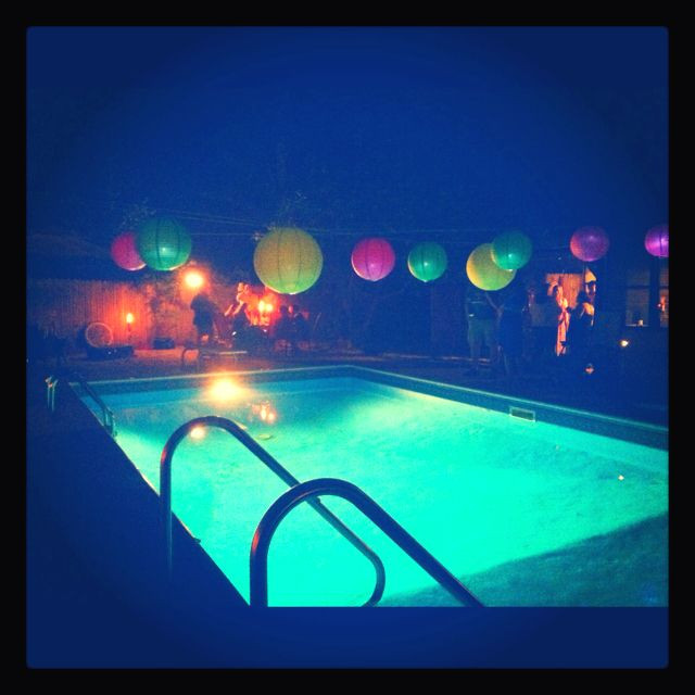 Night Pool Party Ideas
 1000 ideas about Night Pool Parties on Pinterest