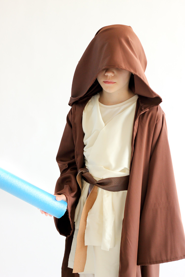 Obi Wan Kenobi Costume DIY
 DIY Obi Wan Costume
