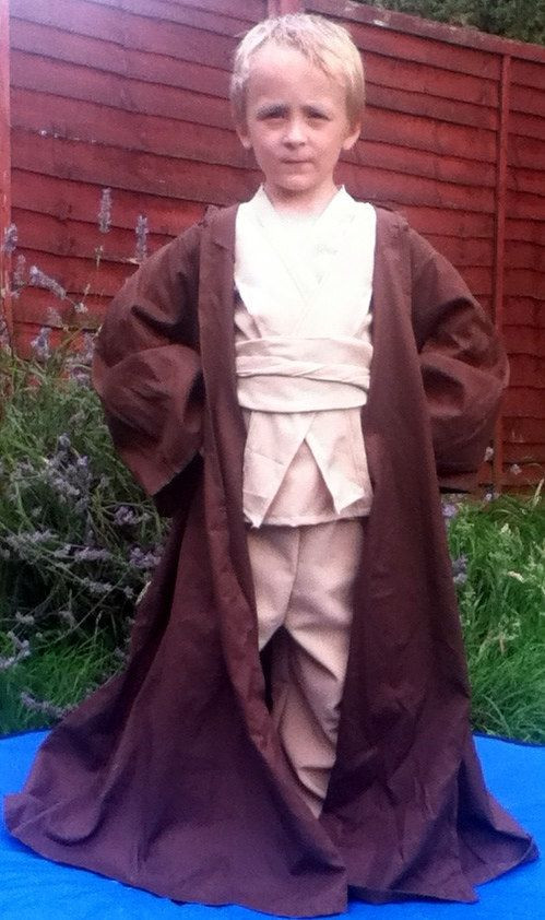 Obi Wan Kenobi Costume DIY
 Best 25 Obi wan kenobi costume ideas on Pinterest