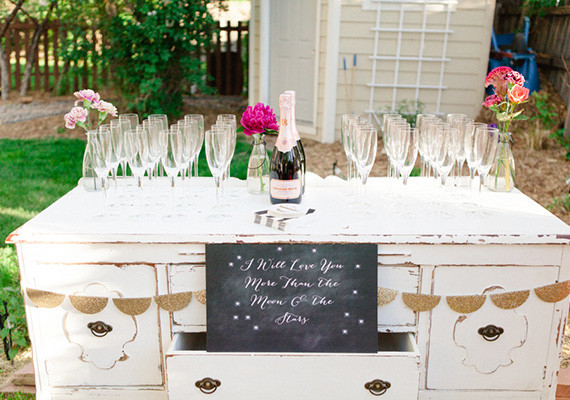 Outdoor Engagement Party Decoration Ideas
 Backyard summer engagement party