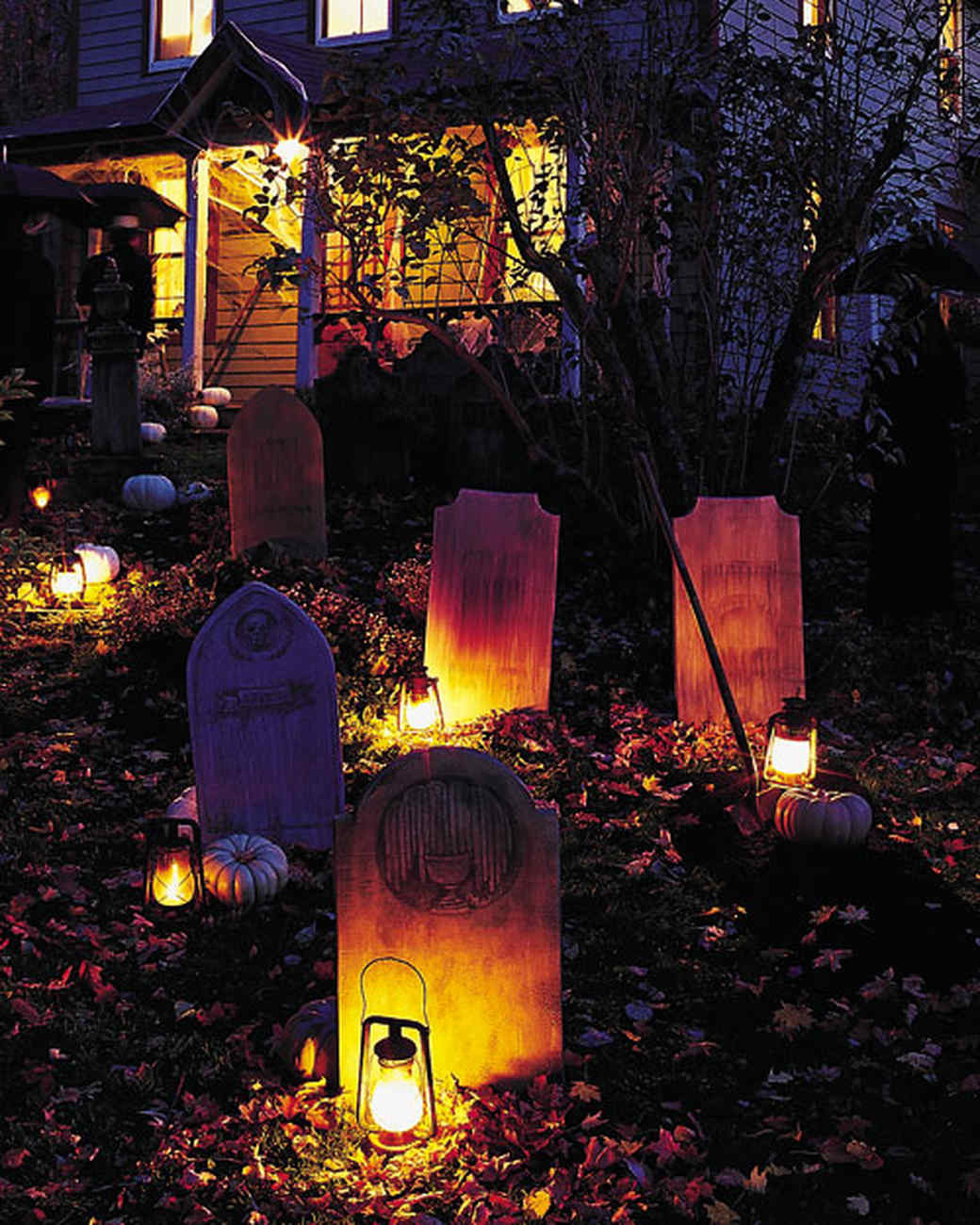 Outdoor Halloween Party Ideas
 Outdoor Halloween Decorations