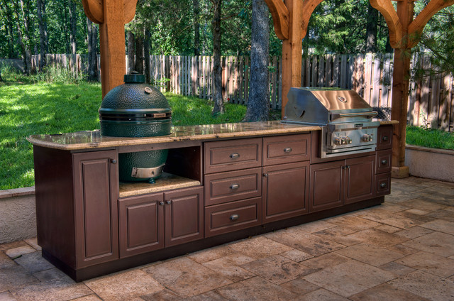Outdoor Kitchen Cabinet
 Select Outdoor Kitchen Custom Cabinets Traditional