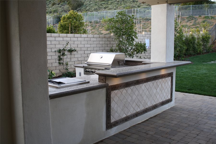 Outdoor Kitchen Concrete Countertop
 Sizing Options for an Outdoor Kitchen Landscaping Network