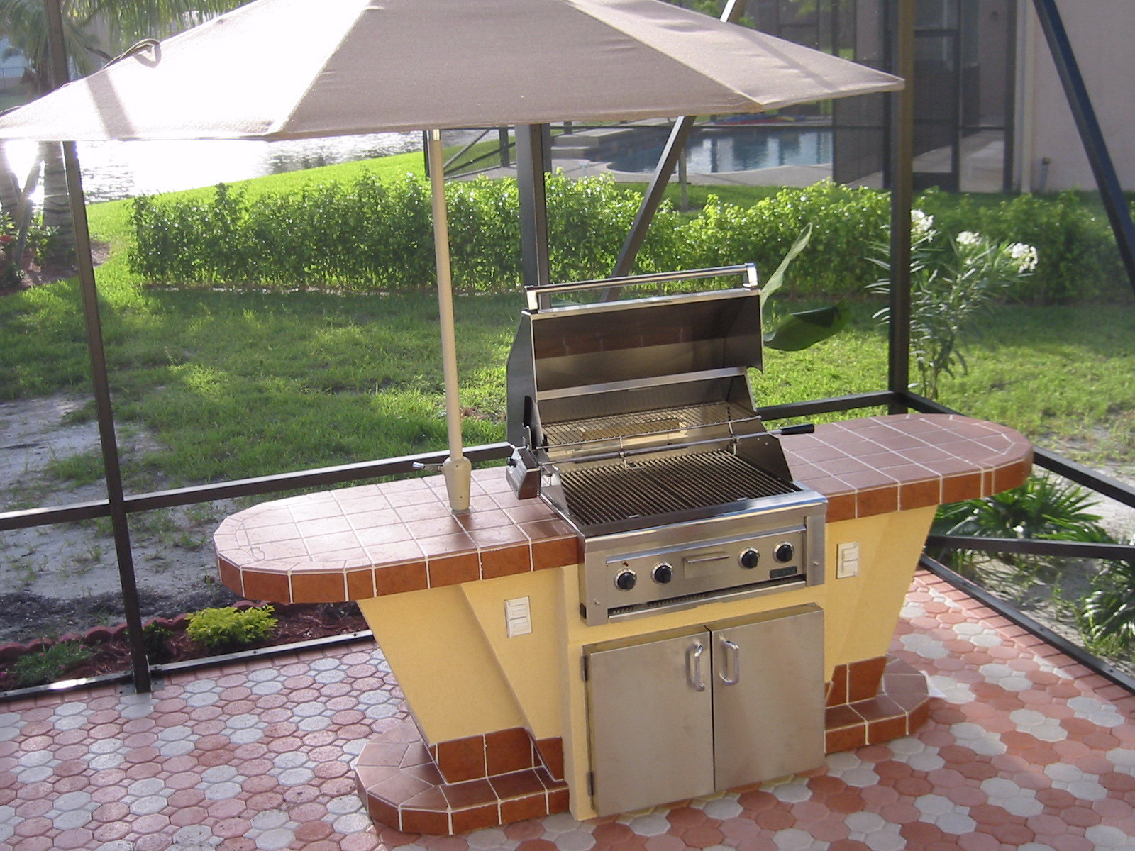 Outdoor Kitchen Grill
 Outdoor Kitchen Design