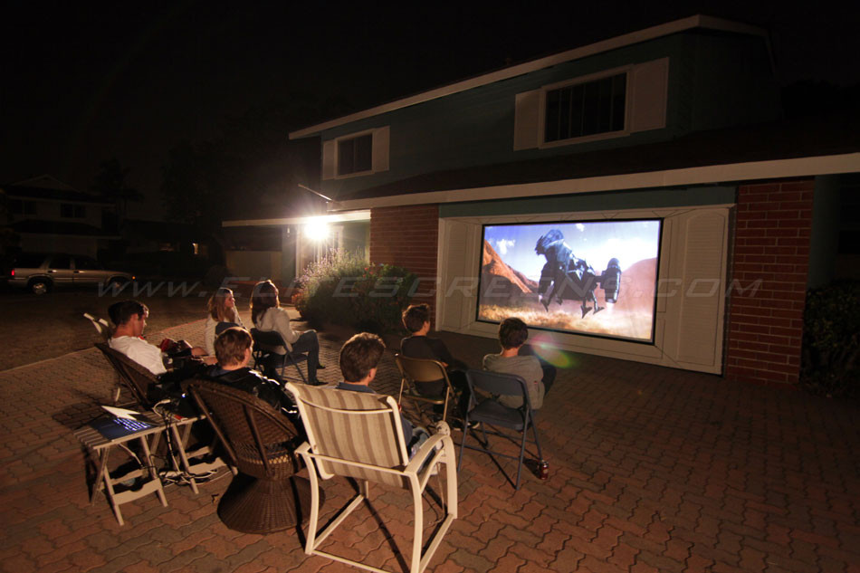 Outdoor Projector Screen DIY
 VMAX Dual Series 3D & 4K Projection Screens Elite Screens