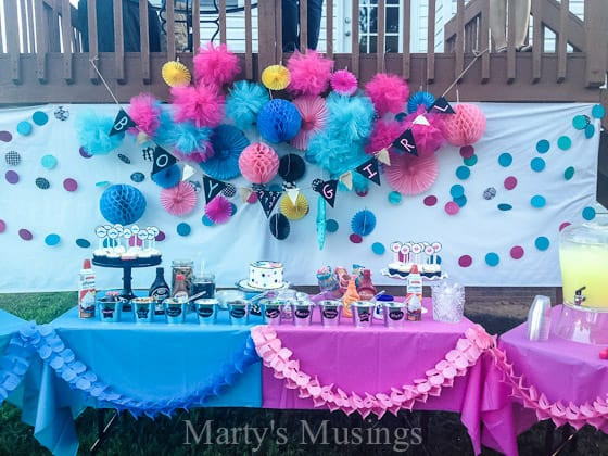 Party City Gender Reveal Ideas
 How to Host a Baby Gender Reveal Party FREE Printables