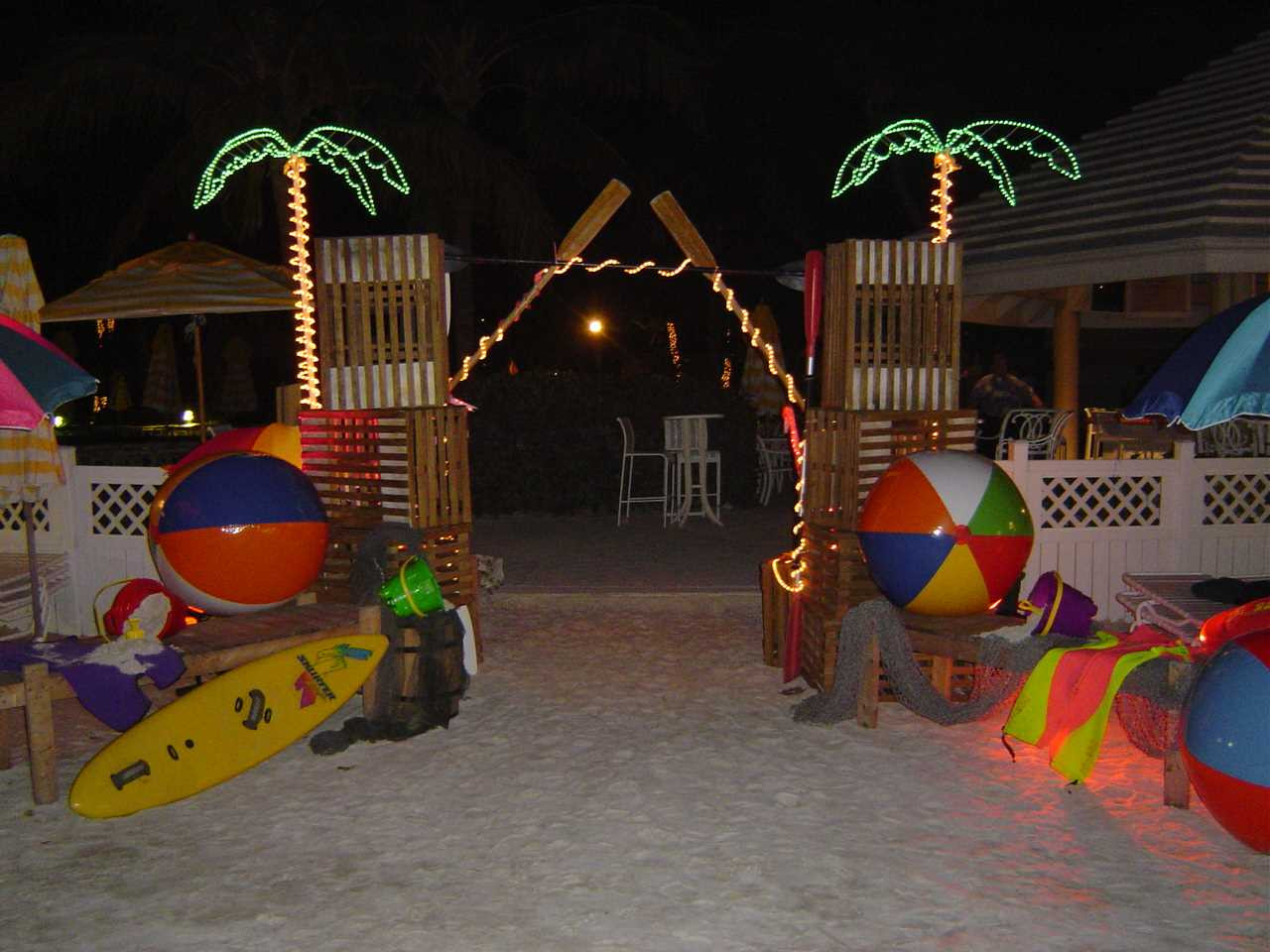 Party On The Beach Ideas
 Theme Parties