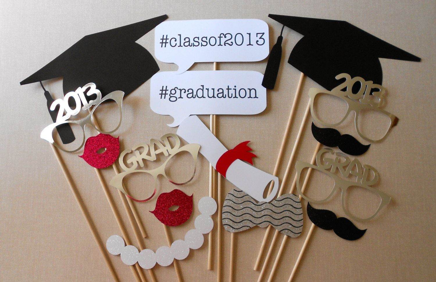 Photo Booth Ideas For Graduation Party
 booth idea GRADUATION