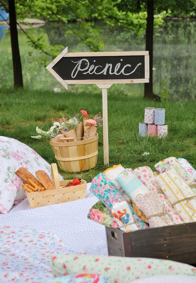 Picnic Birthday Party Ideas
 16 30th Birthday Ideas for the Perfect Picnic Party