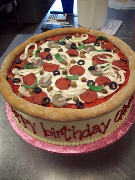Pizza Birthday Cake
 10 Pizza Cakes That Will Blow Your Mind Indiatimes