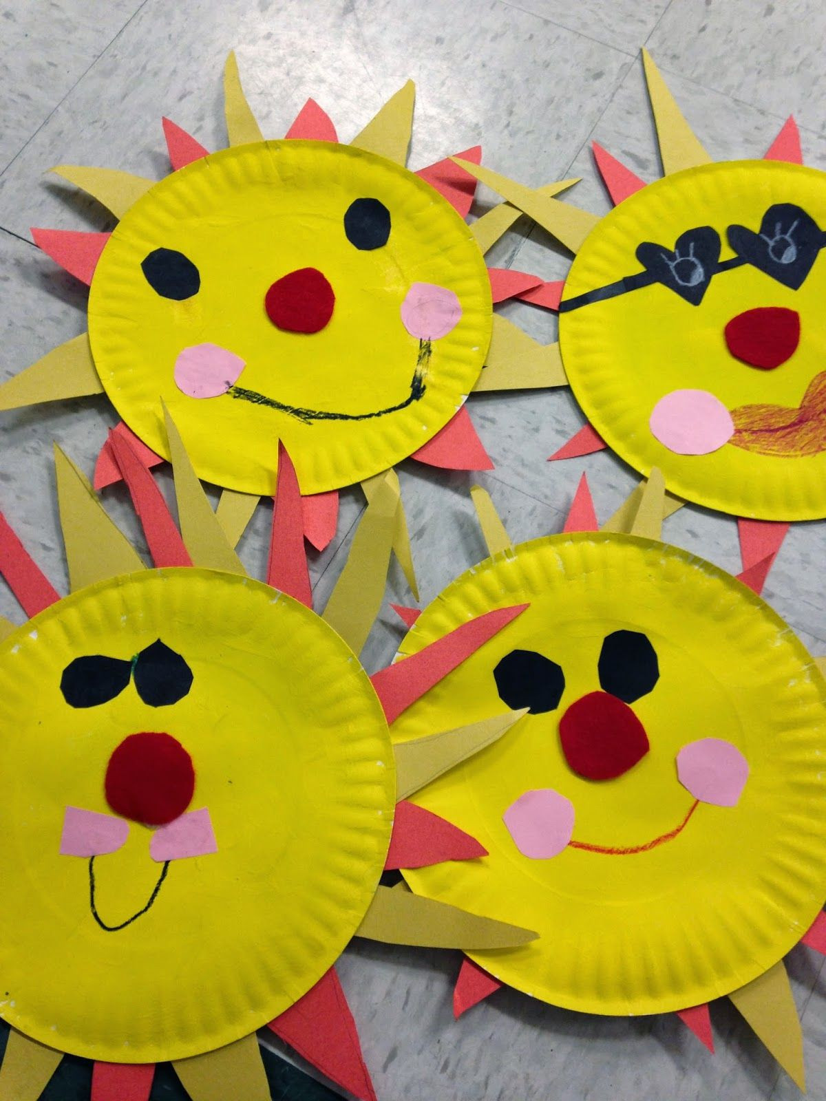 Preschool Summer Craft
 Easy sun craft Great for End of Year