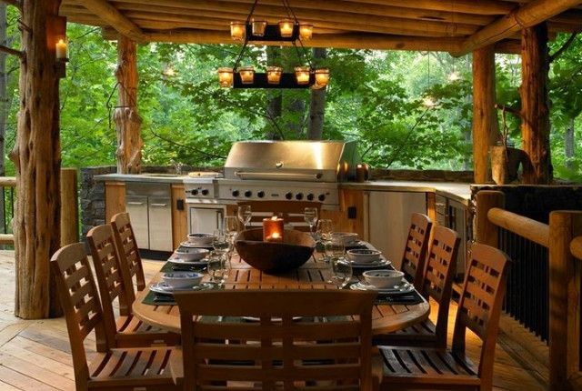 Rustic Outdoor Kitchen
 12 Warm And Cozy Rustic Outdoor Ideas