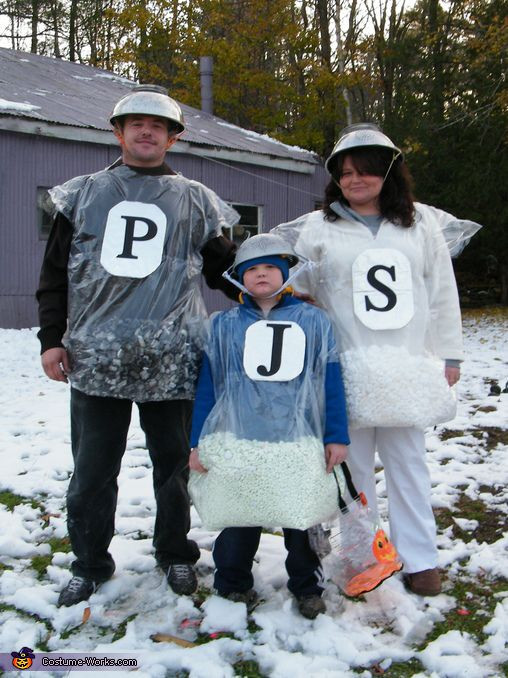 Salt And Pepper Costumes DIY
 17 Best images about Halloween Costume Families on