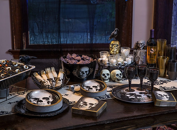Scariest Halloween Party Ideas
 Shocking & Savory Halloween Buffet Ideas Party City