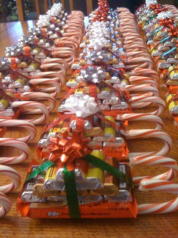 Small Holiday Party Ideas
 Candy Sleigh Candy sleighs ndy cane runners hot glued