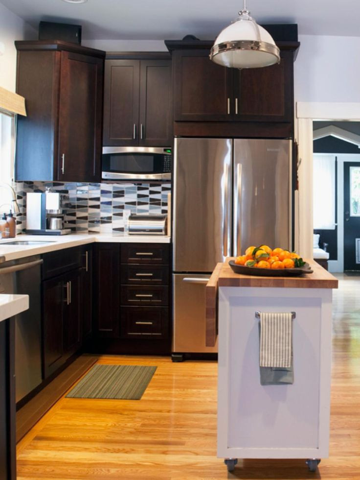 Small Kitchen Layout
 Best 25 Small kitchen layouts ideas on Pinterest