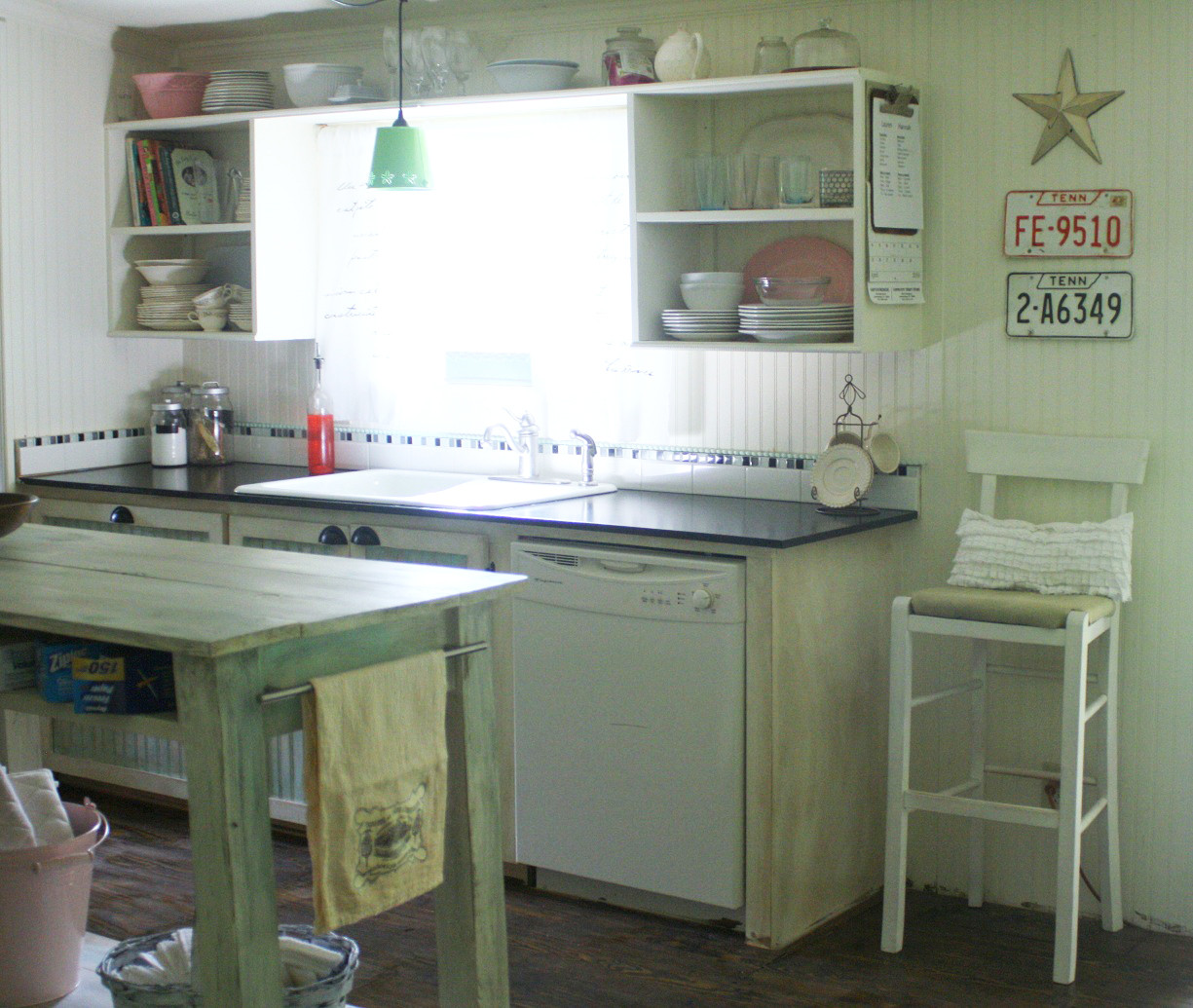 Small Kitchen Makeovers
 Small Kitchen Makeover in a mobile home