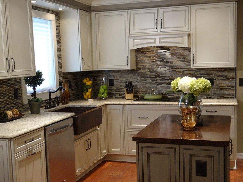 Small Kitchen Remodel
 35 Ideas about Small Kitchen Remodeling TheyDesign