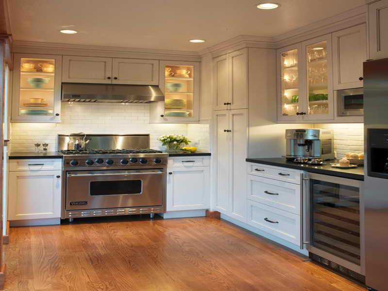 Small Kitchen Remodel Cost
 Bloombety Small Kitchen Renovation Cost With Stove Small
