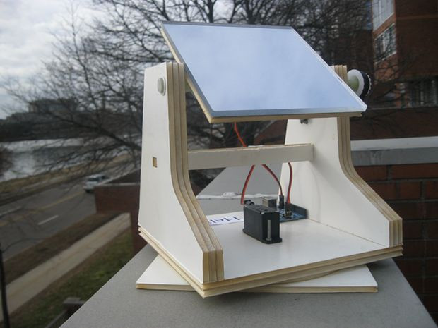 Solar Tracker DIY
 DIY Solar Tracker Español