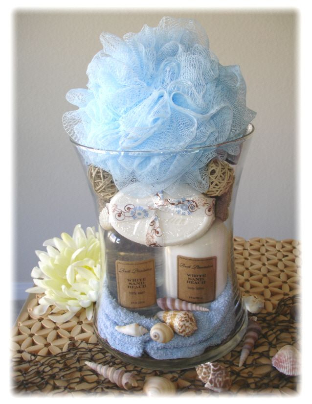 Spa Day Gift Basket Ideas
 17 Best ideas about Spa Gift Baskets on Pinterest