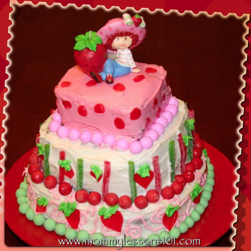 Strawberry Birthday Cake Ideas
 Mommy Lessons 101 Strawberry Shortcake Birthday Party