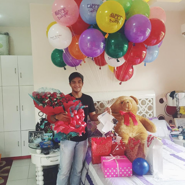 Surprise Gift Ideas For Girlfriend
 Girlfriend s the sweetest birthday surprise ever