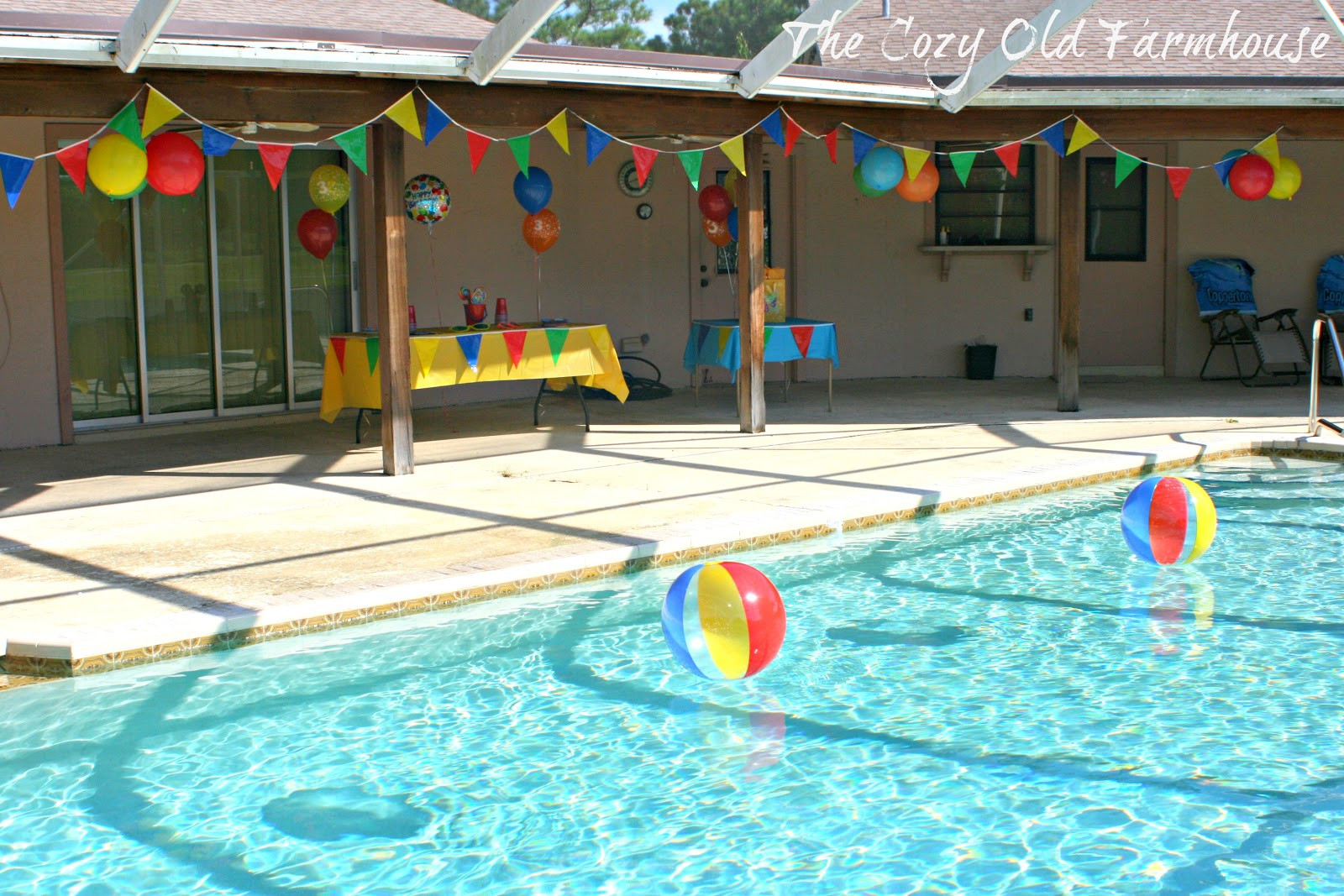 Swimming Pool Party Ideas
 The Cozy Old "Farmhouse" Simple and Bud Friendly Pool