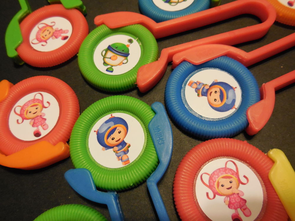 Team Umizoomi Birthday Party Ideas
 12 TEAM UMIZOOMI Disk SHooters birthday party favor treat