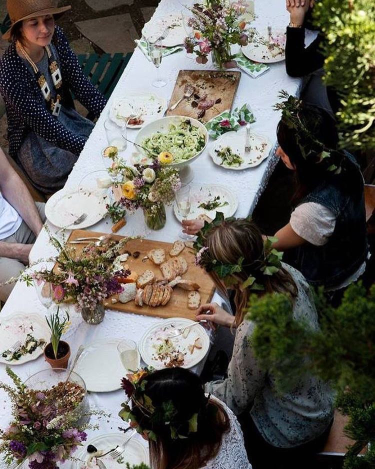 Teenage Dinner Party Ideas
 10 Perfect Summer Party Ideas