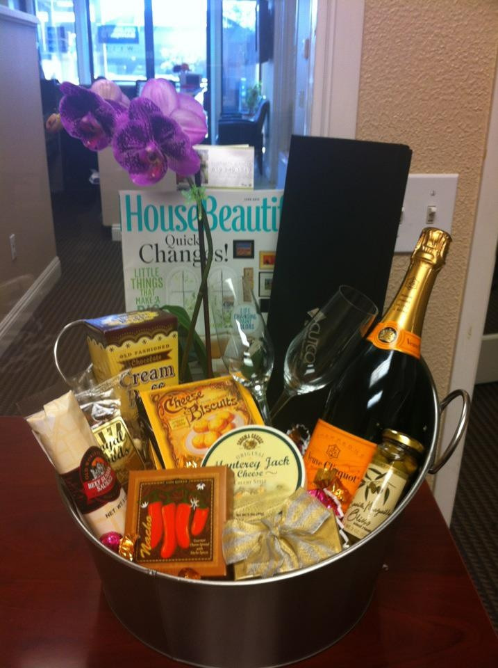 Thank You Gift Ideas For Clients
 Thank you basket for my clients