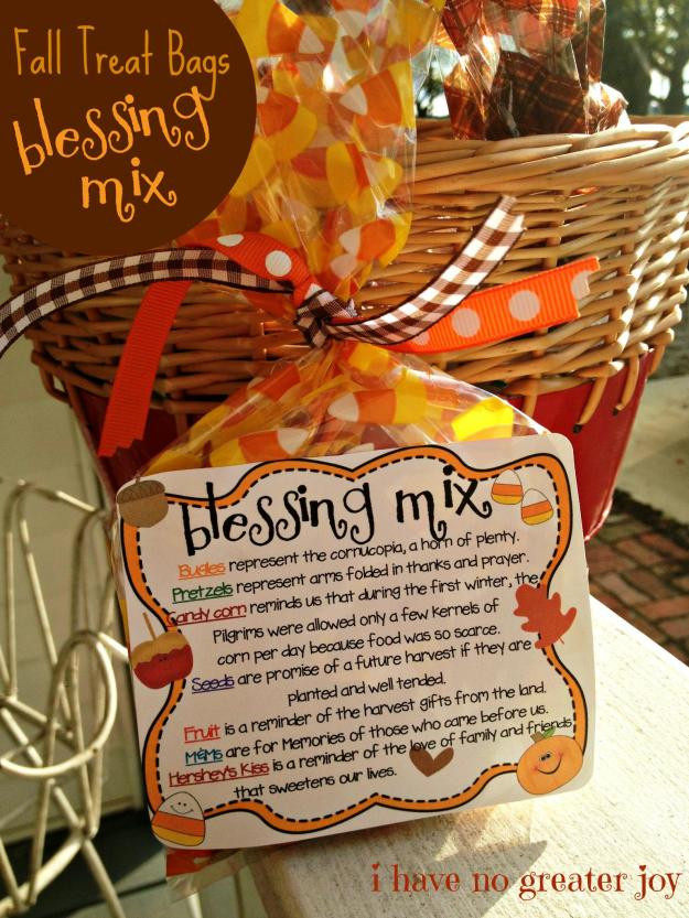 Thanksgiving Gift Ideas
 Blessing Mix printable