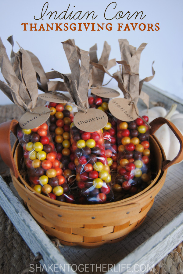 Thanksgiving Small Gift Ideas
 15 Hostess Gift Ideas for Fall Fall Gift Ideas to show