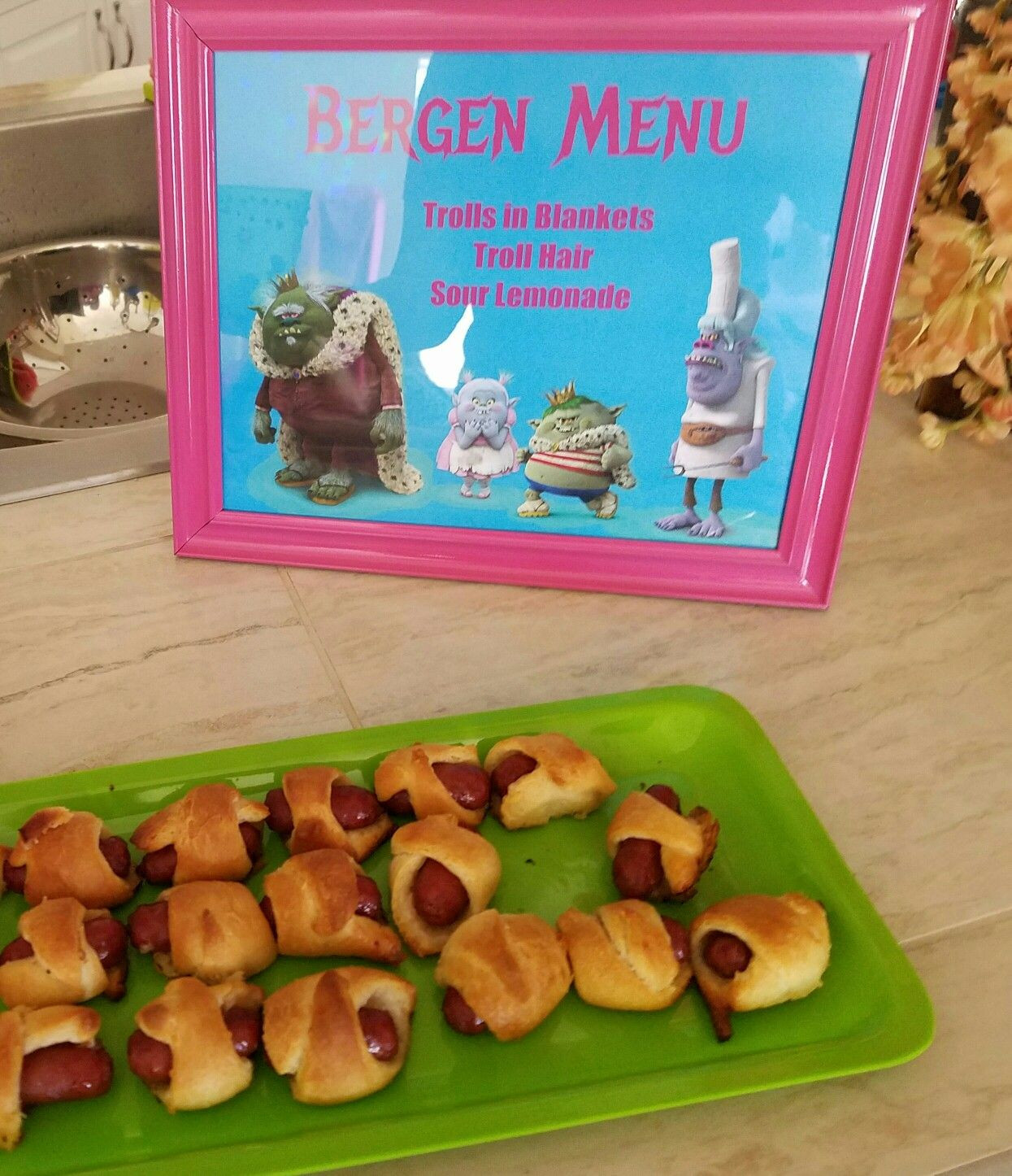 Trolls Birthday Party Ideas For Food
 bergen menu Trolls Party actual party