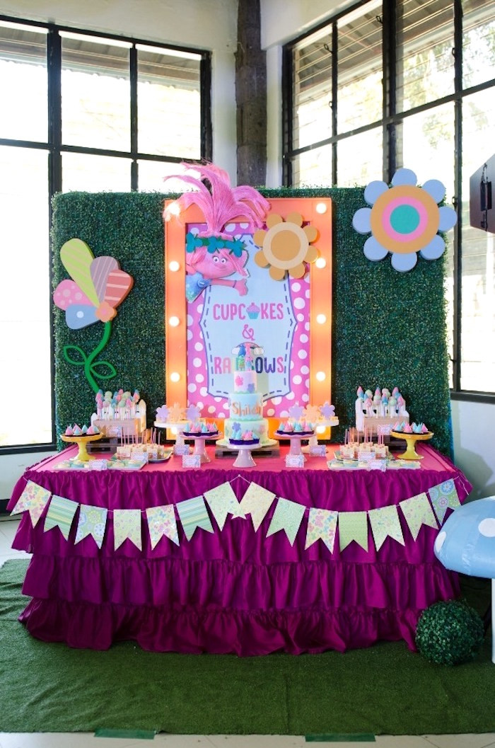 Trolls Party Ideas For Girl
 Kara s Party Ideas Colorful Trolls Birthday Party