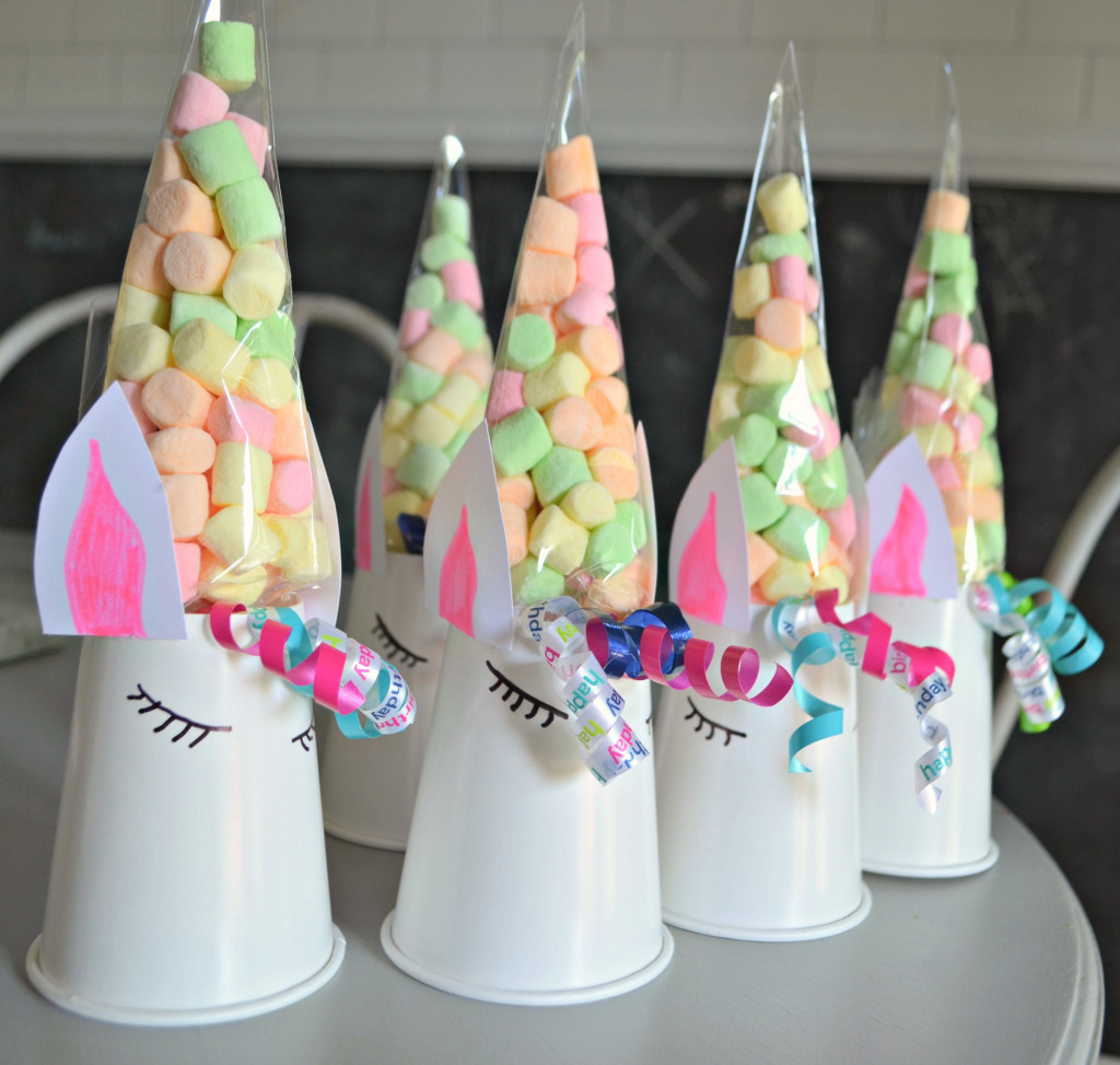 Unicorn Party Ideas Diy
 Make These 3 Frugal Cute and Easy DIY Unicorn Birthday
