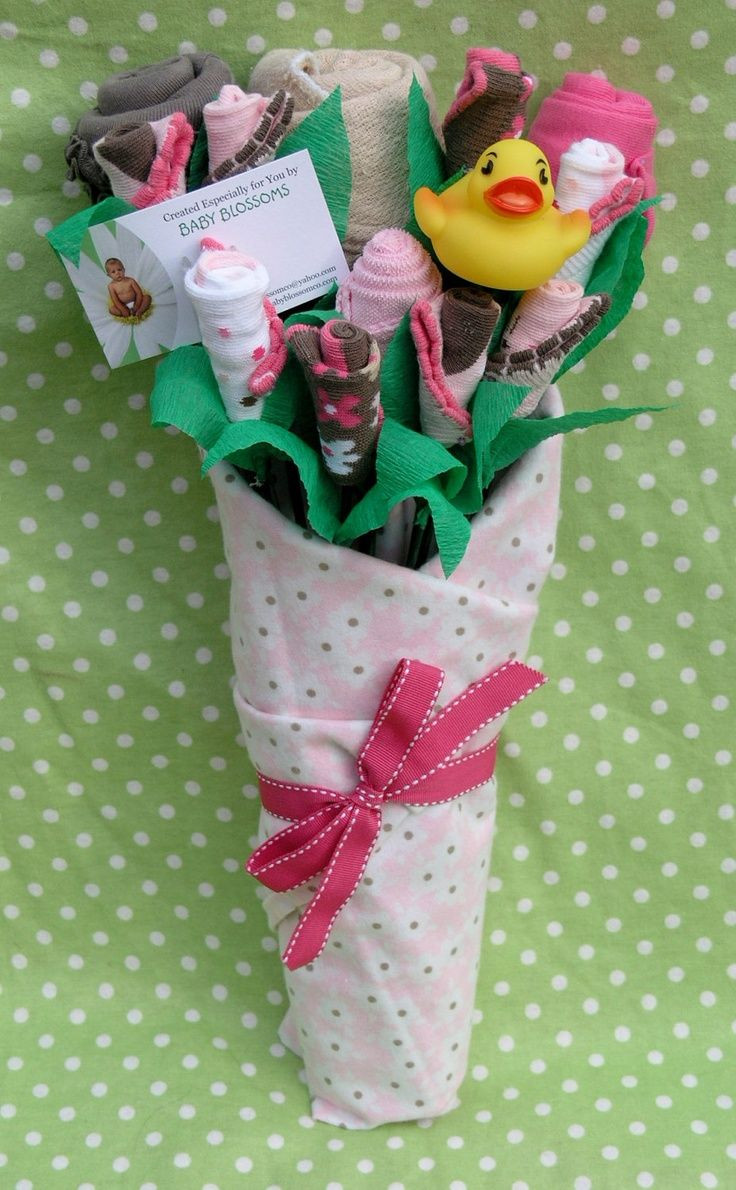 Unique DIY Baby Shower Gifts
 Baby clothes bouquet for baby shower ts I am