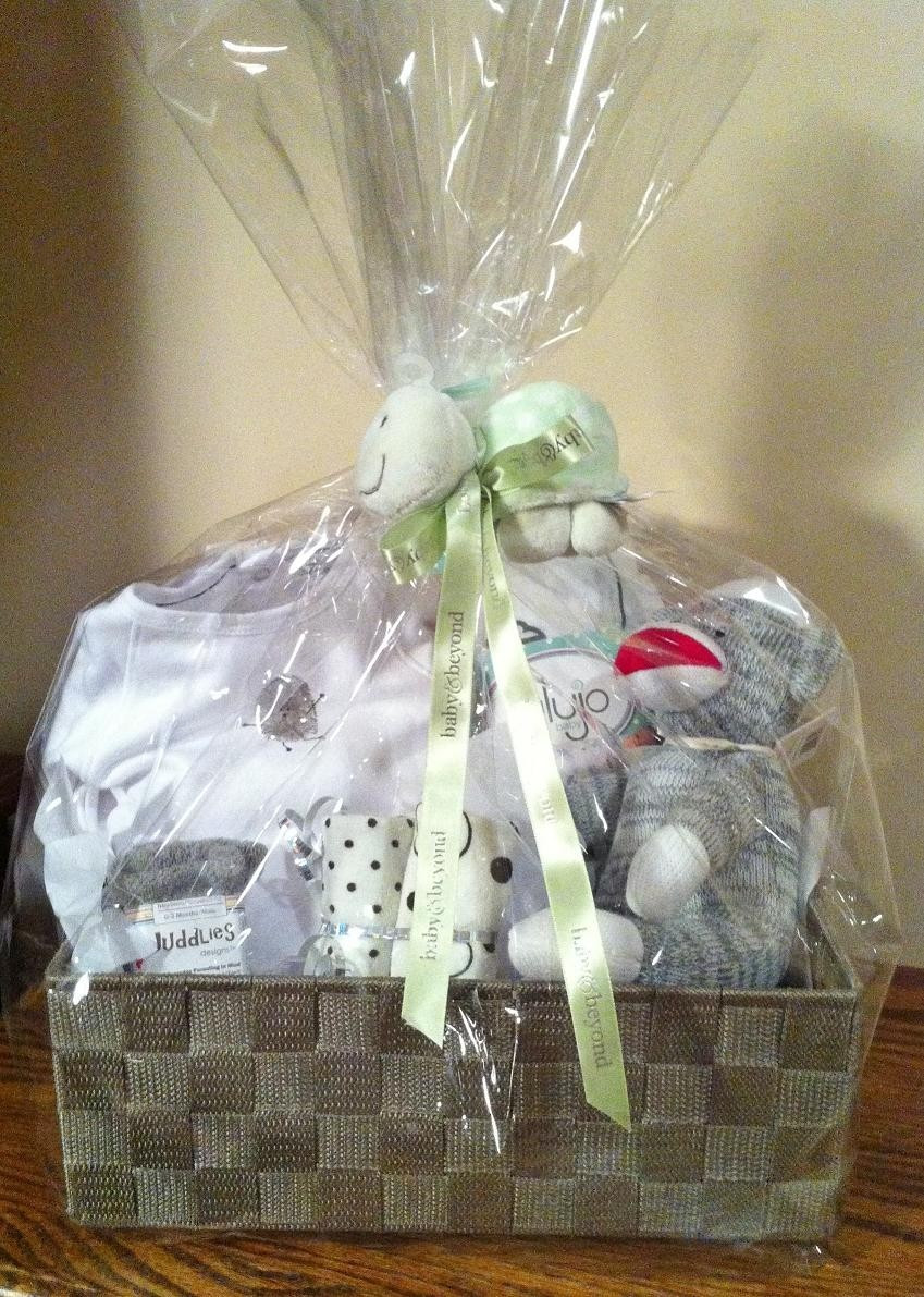 Unisex Baby Gift Ideas
 Uni Baby Gift Basket