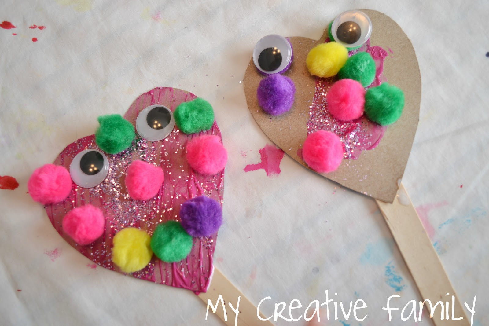 Valentine Day Crafts For Preschoolers Easy
 Preschool Crafts for Kids Valentine s Day Heart Puppets