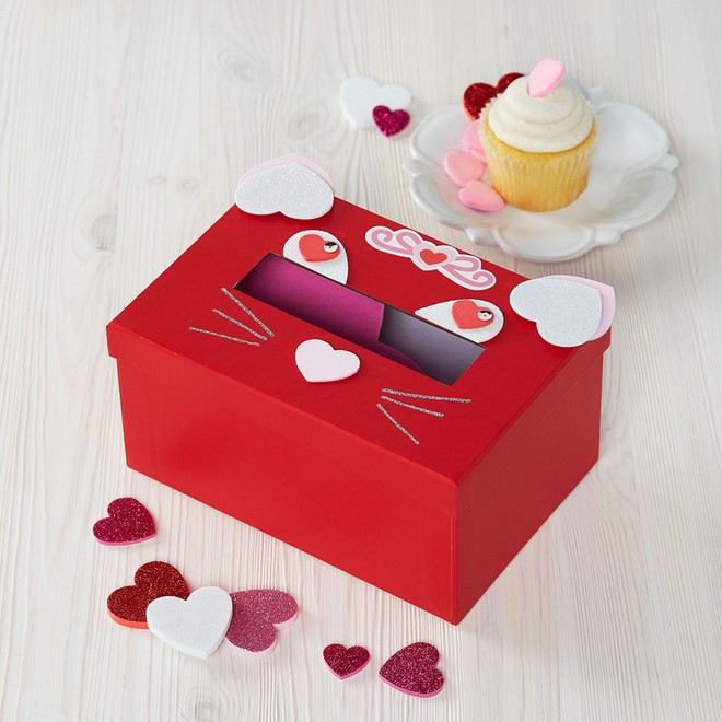 Valentine Day Gift Box Ideas
 15 Easy to make DIY Valentine Boxes – Cute ideas for boys