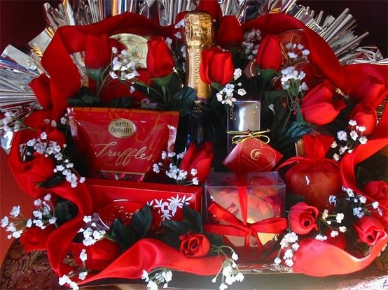 Valentine'S Day Gift Delivery Ideas
 1000 ideas about Valentine s Day Gift Baskets on