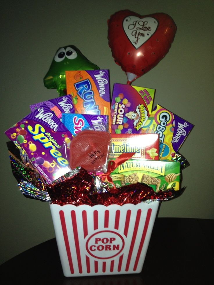 Valentine'S Day Gift Delivery Ideas
 1000 ideas about Valentine s Day Gift Baskets on
