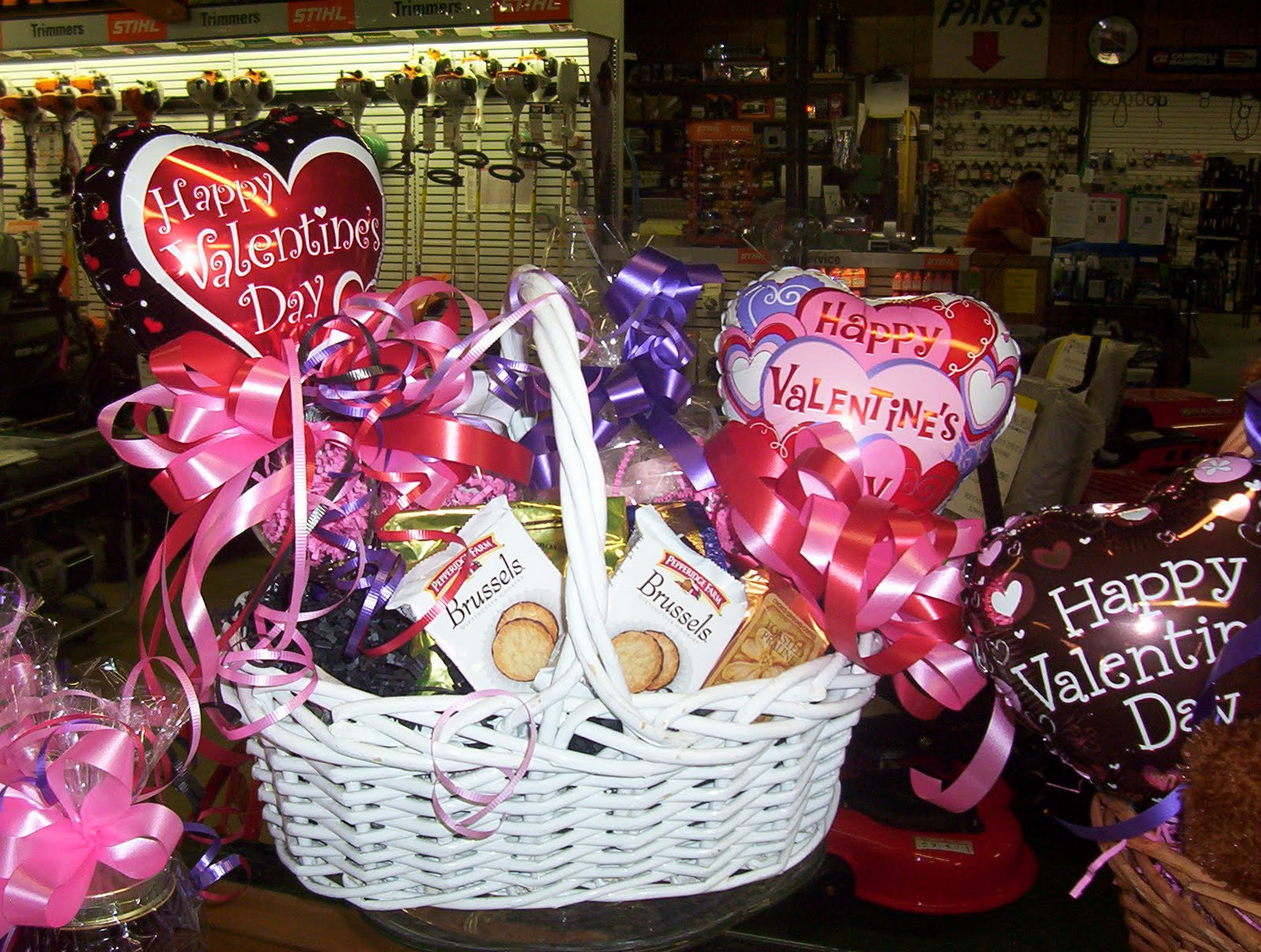 Valentines Gift Basket Ideas
 Lanky s Gift Basket Shoppe VALENTINE BASKETS