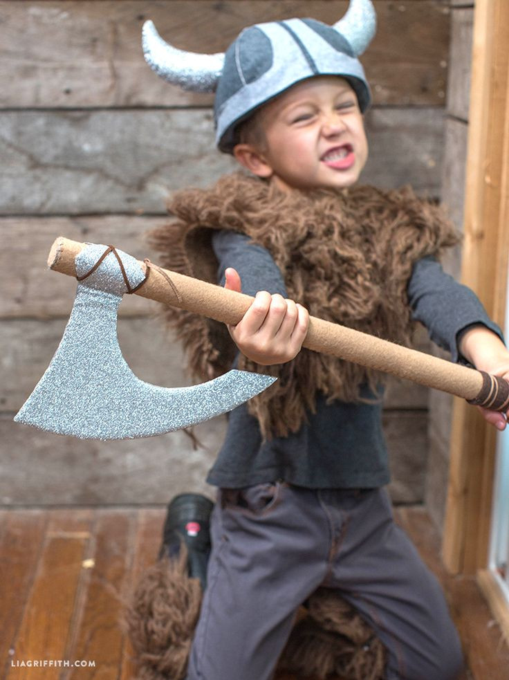 Viking Costume DIY
 Accessories for DIY Kid s Viking Costume