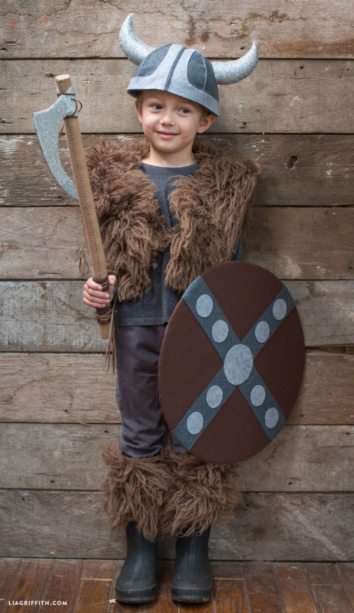 Viking Costume DIY
 Best 25 Viking halloween costume ideas on Pinterest