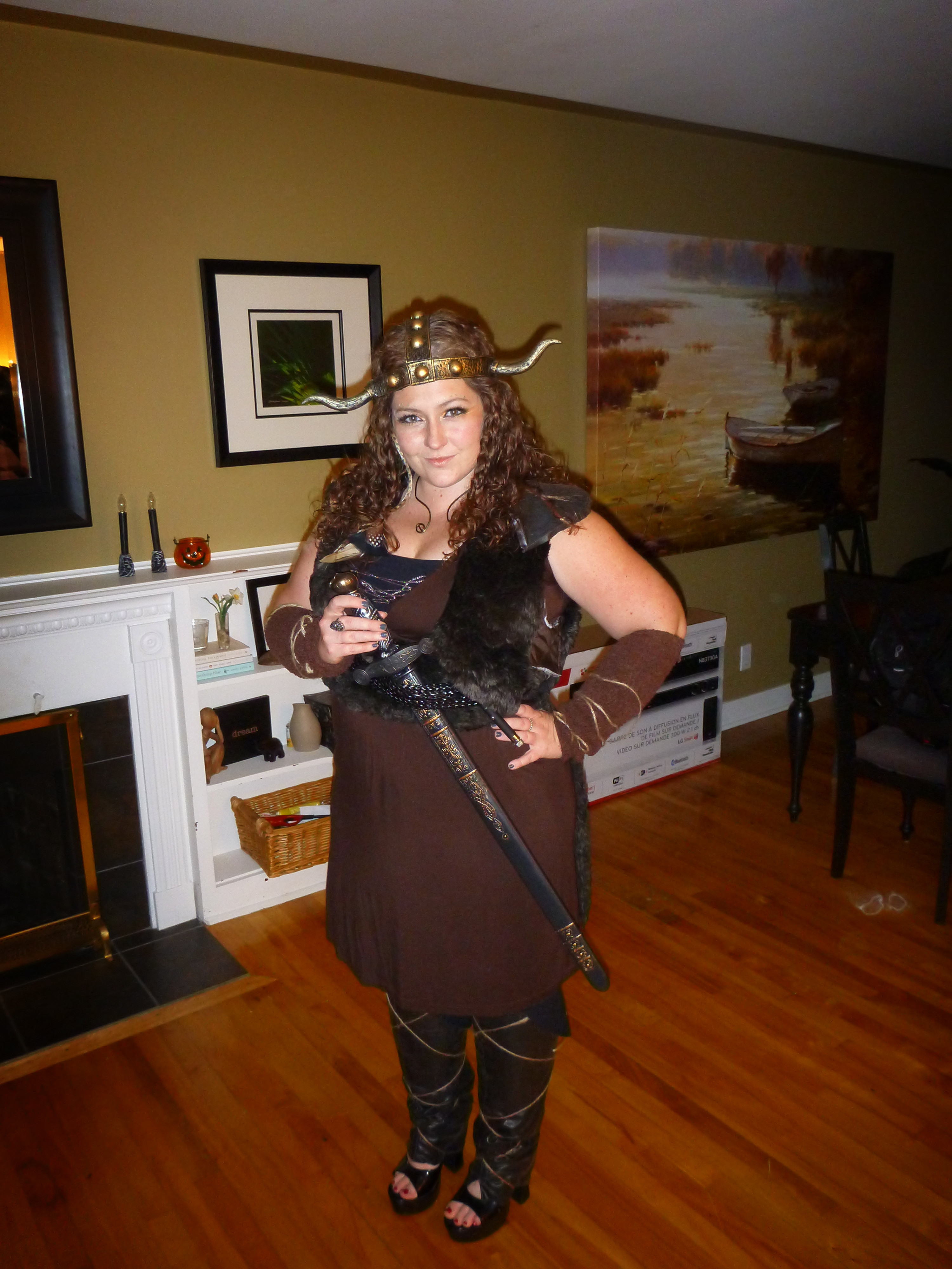 Viking Costume DIY
 Halloween DIY Viking Costume