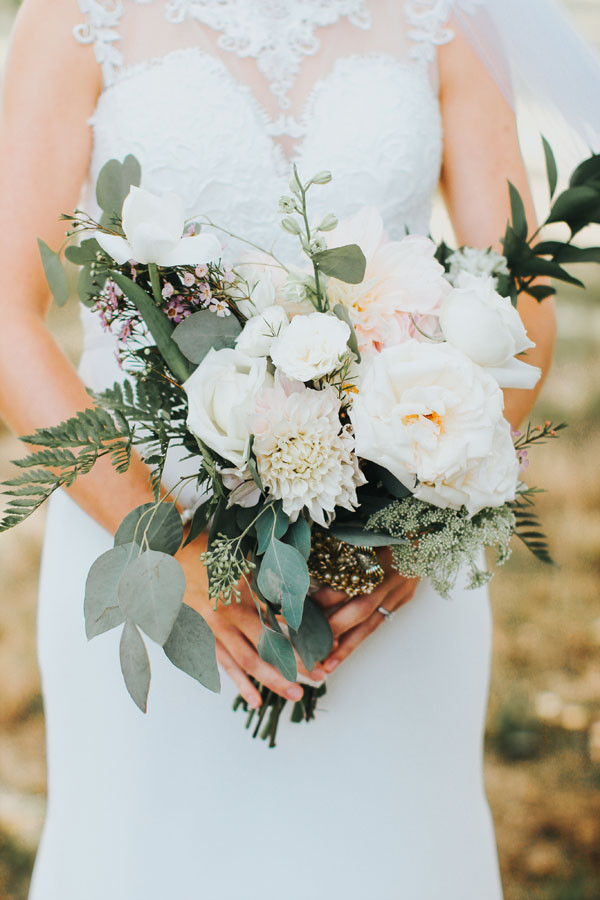 Wedding Bouquet DIY
 These 4 Tricks Will Help You DIY Your Wedding Bouquet