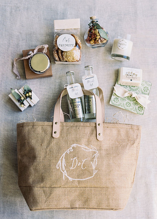 Wedding Gift Bag Ideas
 Wedding Wel e Bags Your Guests Will Love