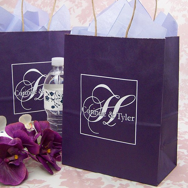 Wedding Gift Bag Ideas
 What to Put in Your Wedding Wel e Gift Bags