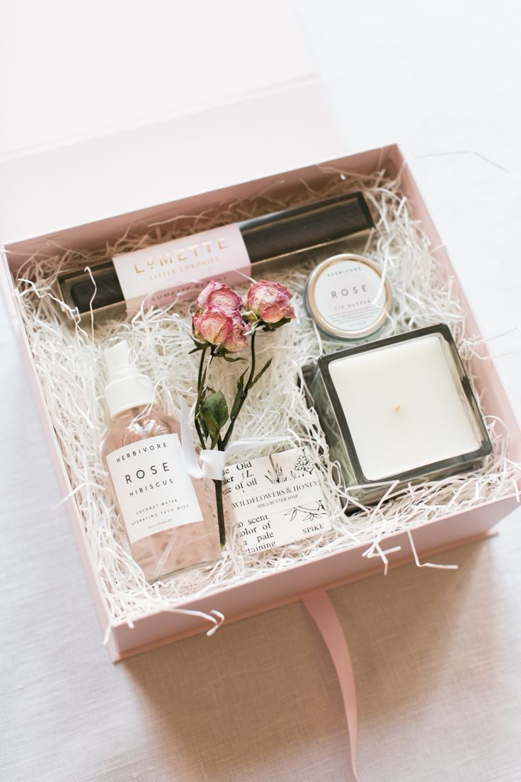 Wedding Gift Boxes Ideas
 25 best ideas about Gift boxes on Pinterest